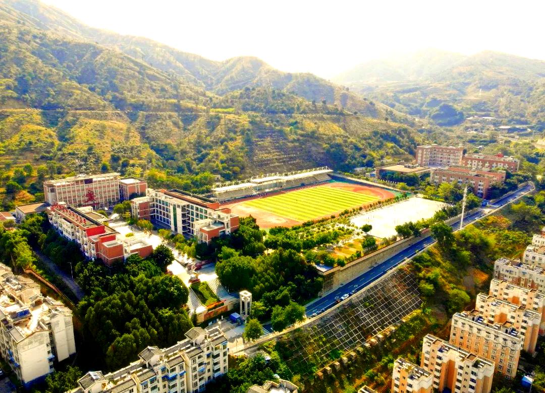 2025年攀枝花市盐边县中学校招生分数线|录取分数线是多少？